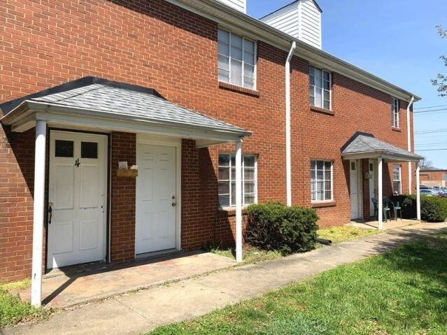 More Photos Of 4306 Williamson Rd NW, Roanoke Apartments For Sale