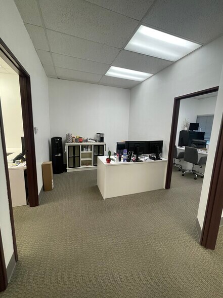More Photos Of 660 N Diamond Bar Blvd, Diamond Bar Office For Sale