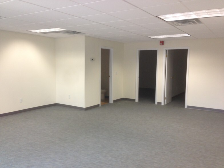 More Photos Of 85 Echo Ave, Miller Place Office For Lease