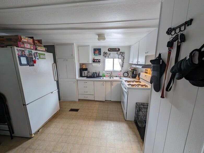 More Photos Of 160 W 800 S, Payson Manufactured Housing Mobile Home Park For Sale