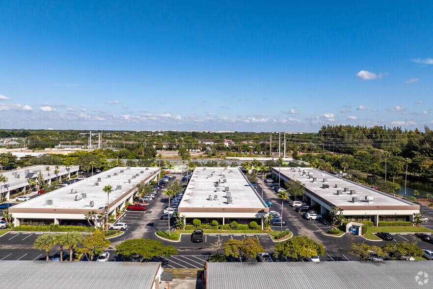 More Photos Of 5400 S University Dr, Davie Unknown For Lease