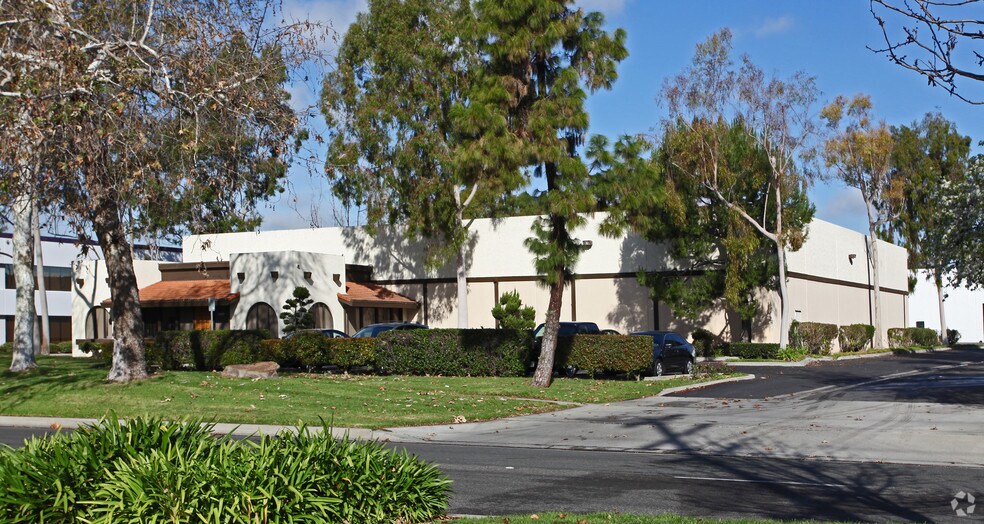 More Photos Of 13211 166th St, Cerritos Warehouse For Lease