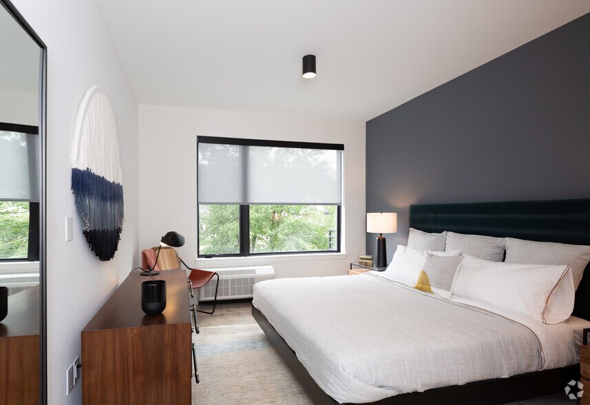 More Photos Of 147 Bloomfield Ave, Montclair Apartments For Lease