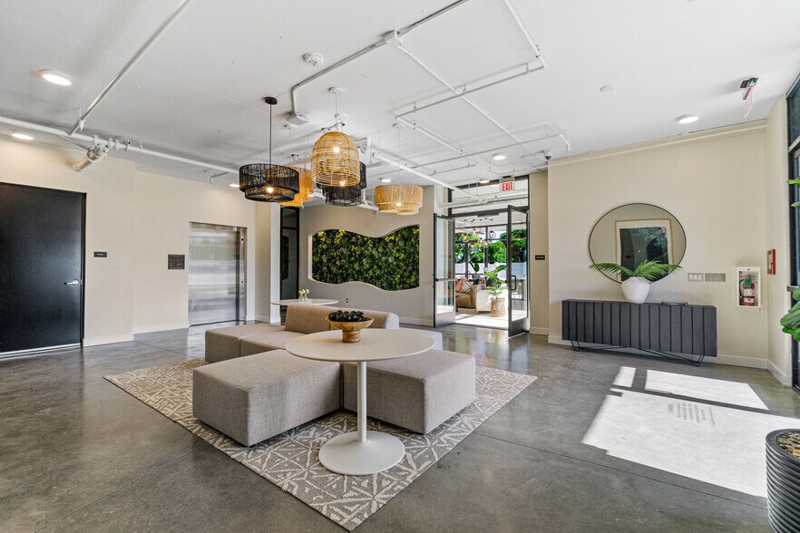 More Photos Of 1559 N Santa Fe Ave, Vista Apartments For Sale