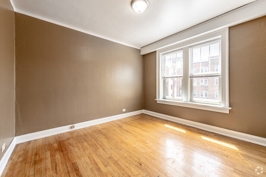 More Photos Of 218 Twin Oaks Rd, Akron Apartments For Sale