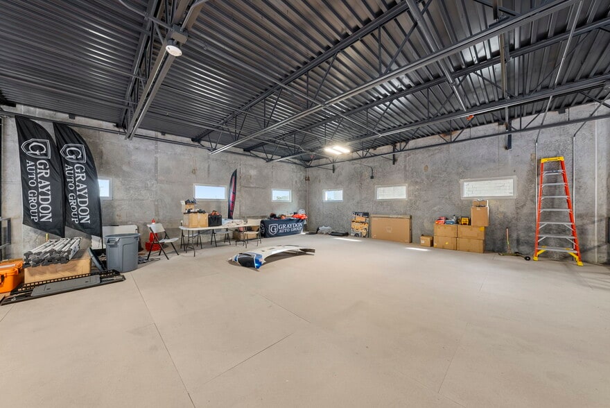 More Photos Of 1111 N 34th St, Tampa Self Storage For Sale