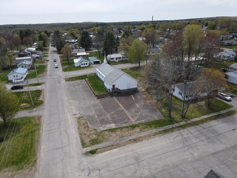More Photos Of 1 Palm St, East Millinocket Religious Facility For Sale