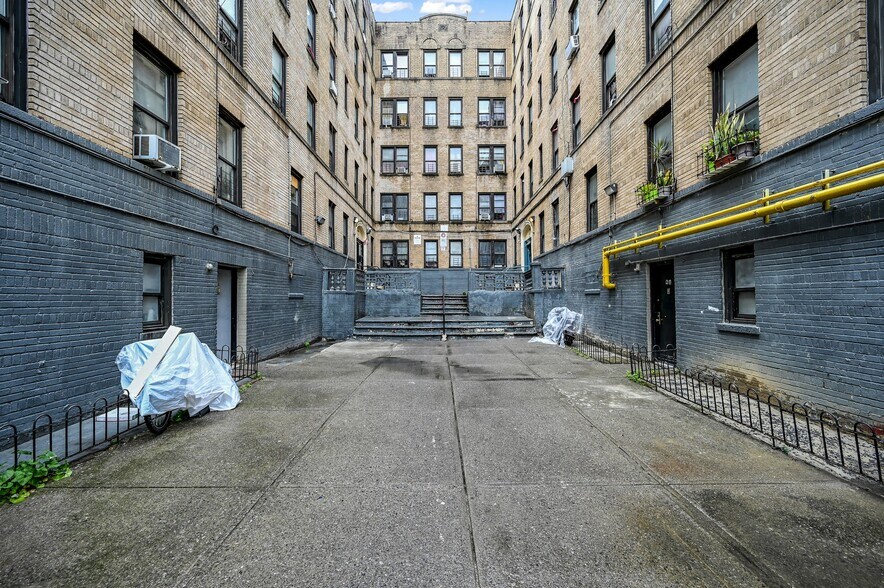 More Photos Of 1967-1971 Marmion Ave, Bronx Apartments For Sale