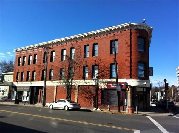 More Photos Of 661-671 Salem St, Malden General Retail For Sale