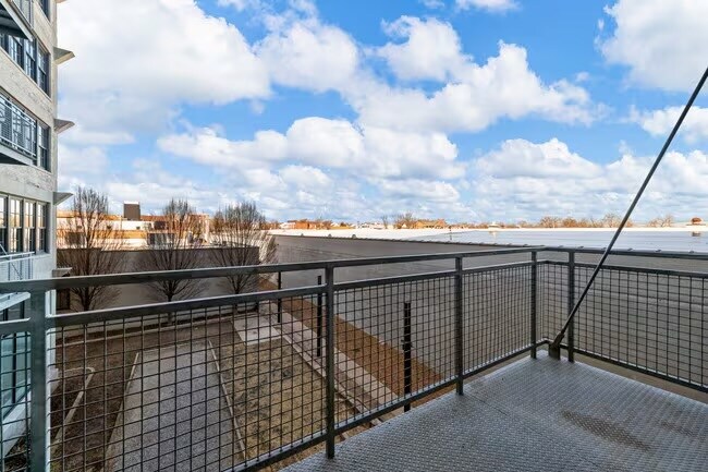 More Photos Of 2615 Washington Ave, Saint Louis Apartments For Sale