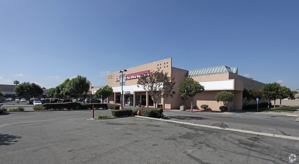 Primary Photo Of 13011-13133 Harbor Blvd, Garden Grove Unknown For Lease