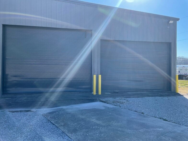 More Photos Of 3501 Saint Elmo Ave, Chattanooga Distribution For Lease