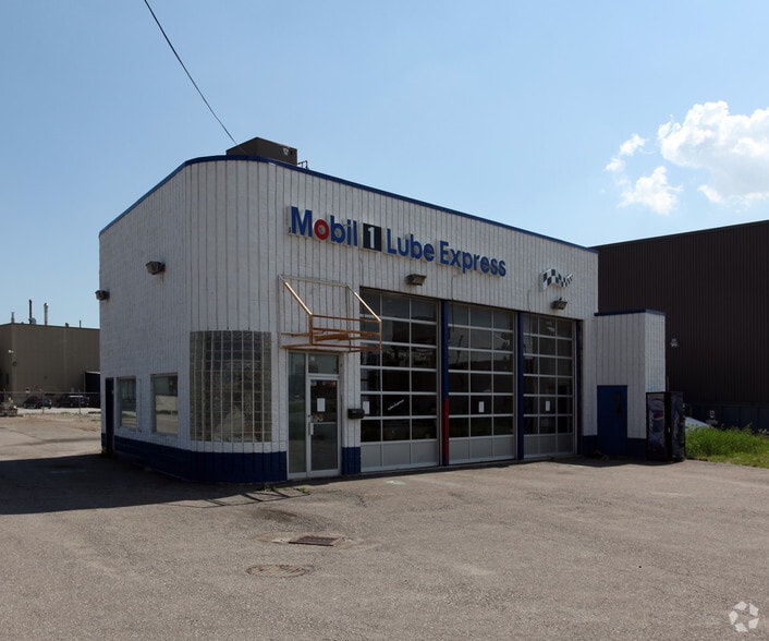 Primary Photo Of 355 Rexdale Blvd, Toronto Auto Repair For Sale