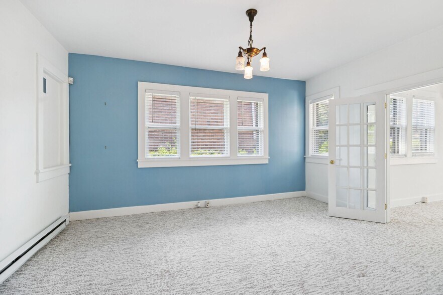 More Photos Of 1604 17th Ave S, Nashville Office Residential For Sale