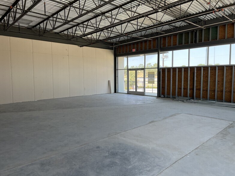 More Photos Of 4116 State Highway 121, Carrollton Storefront Retail Office For Lease