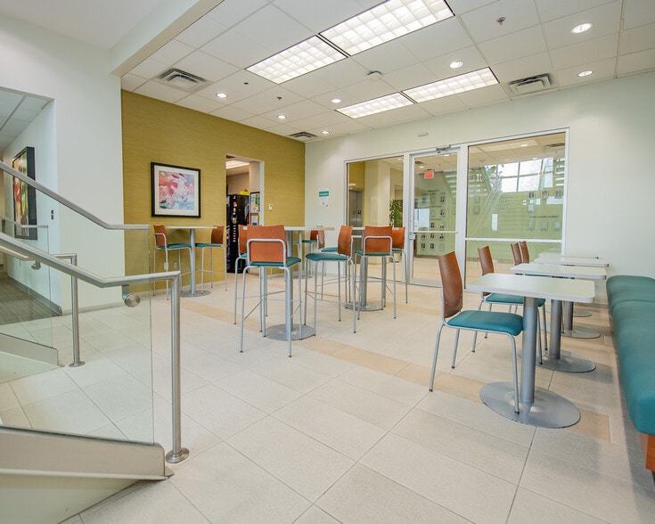 More Photos Of 201 S Denver Ave, Tulsa Office For Lease