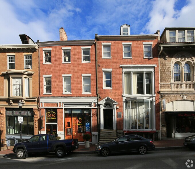 More Photos Of 519-521 N Charles St, Baltimore Office For Sale