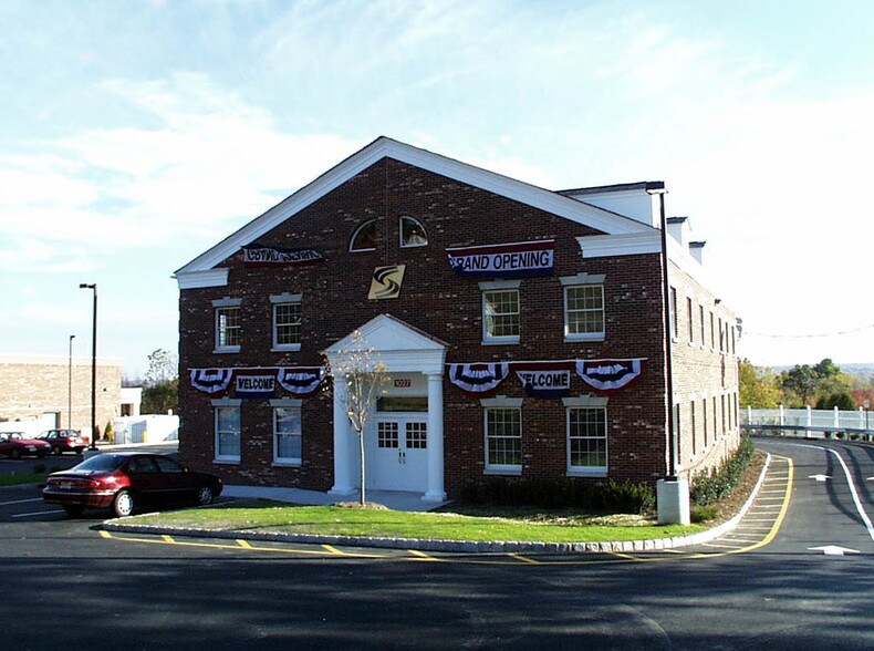 More Photos Of 1027 Pompton Ave, Cedar Grove Medical For Lease