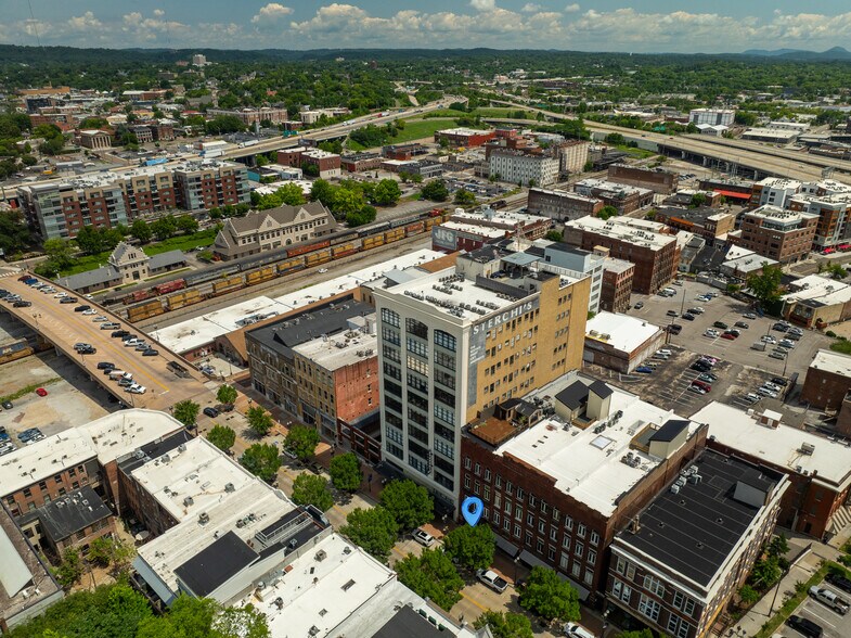 More Photos Of 124 S Gay St, Knoxville Apartments For Lease