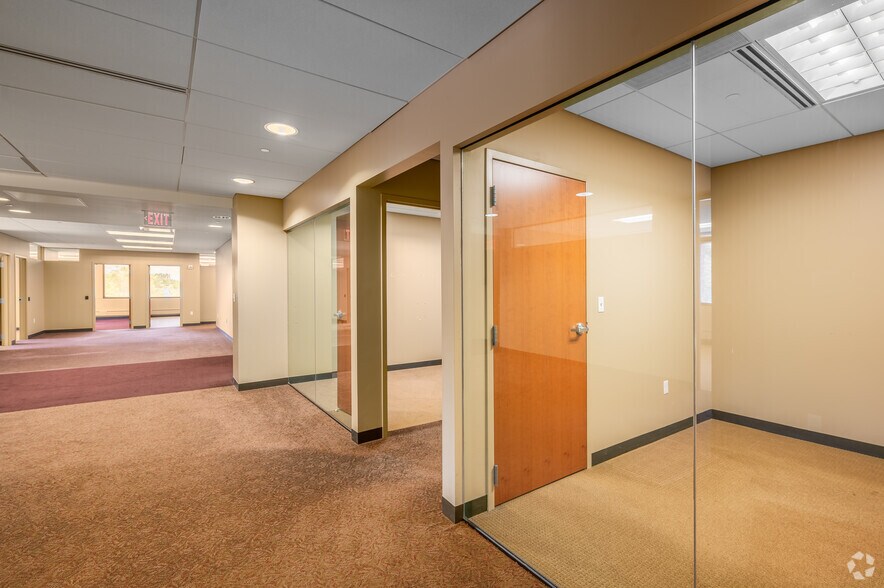 More Photos Of 6000 Parkland Blvd, Mayfield Heights Office For Sale