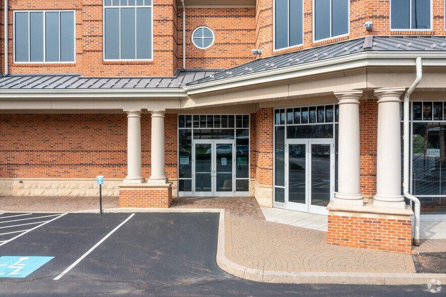 More Photos Of 797 E Lancaster Ave, Villanova Office For Lease