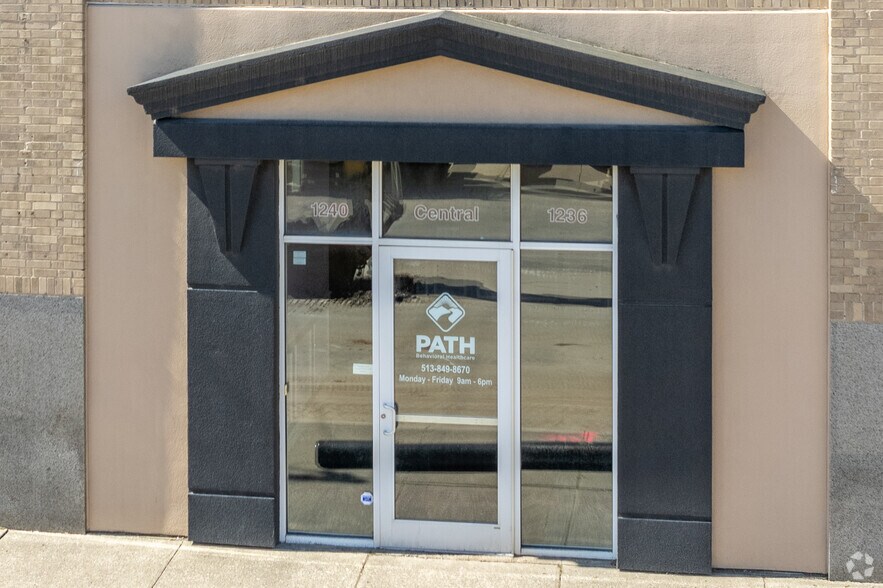 More Photos Of 1236-1240 Central Ave, Middletown Loft Creative Space For Sale