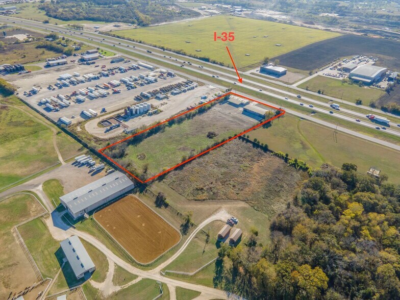 More Photos Of 4139 Burleson Blvd, Alvarado Warehouse For Sale