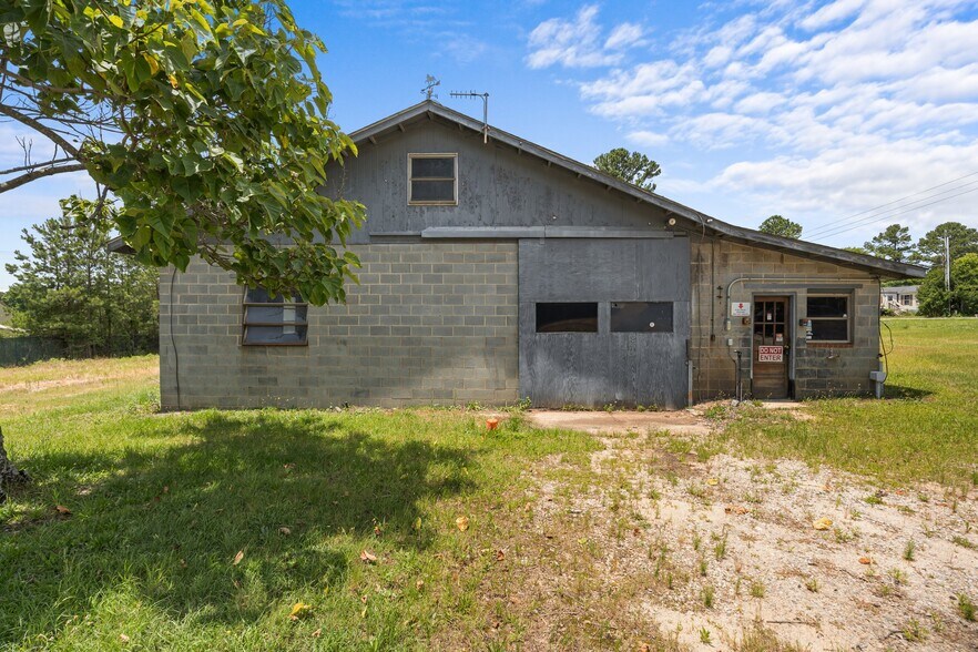More Photos Of 1085 Old US 421, Lillington Industrial For Sale