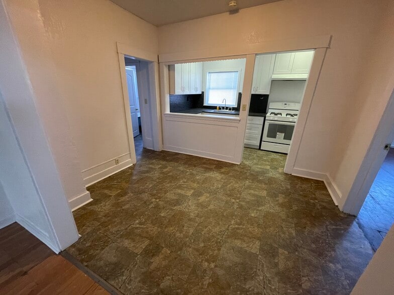 More Photos Of 2439 Rio Linda Blvd, Sacramento Apartments For Sale