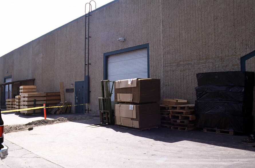 More Photos Of 16692 Hale Ave, Irvine Warehouse For Sale