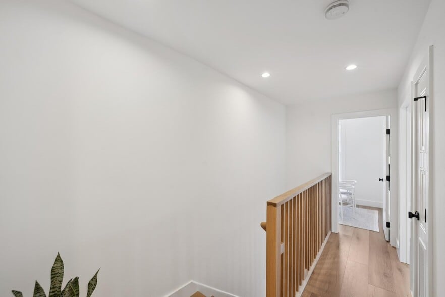 More Photos Of 253 5th Ave, San Francisco Apartments For Sale