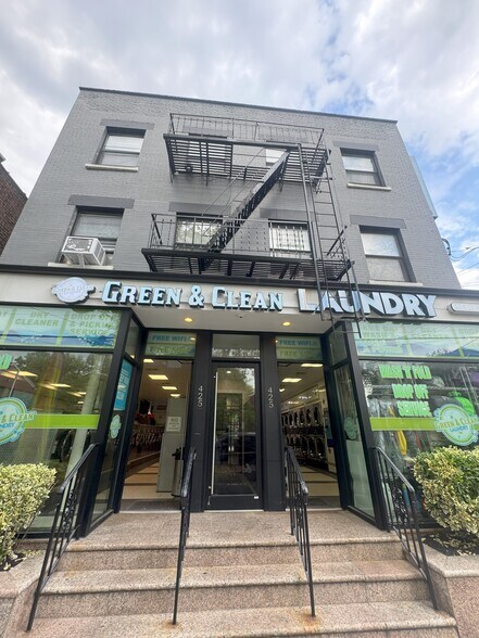 Primary Photo Of 425 S 8th Ave, Mount Vernon Storefront Retail Residential For Sale