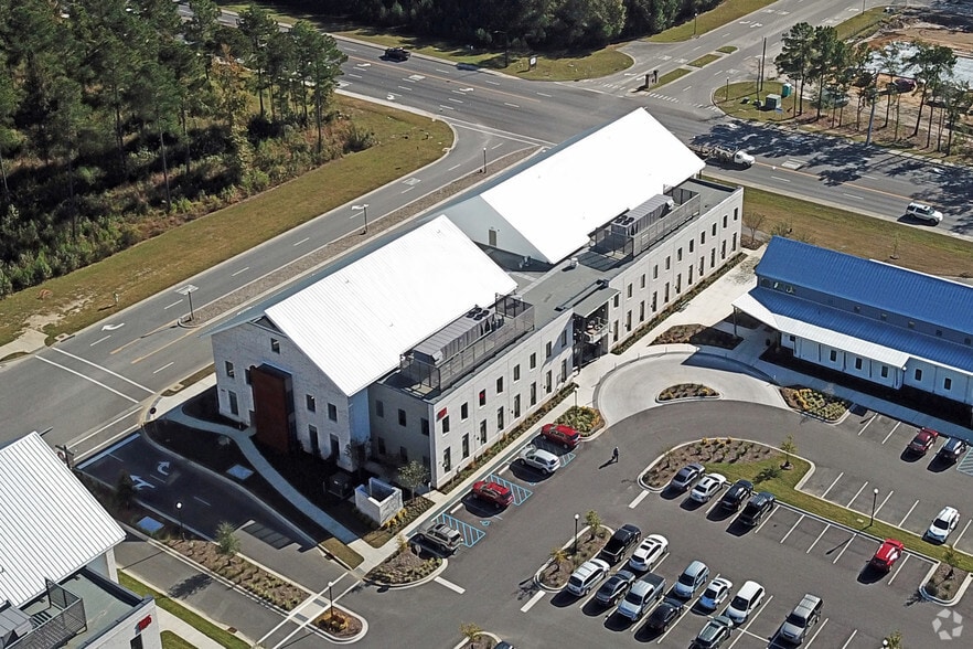 More Photos Of 2001 2nd Ave, Summerville Office For Lease