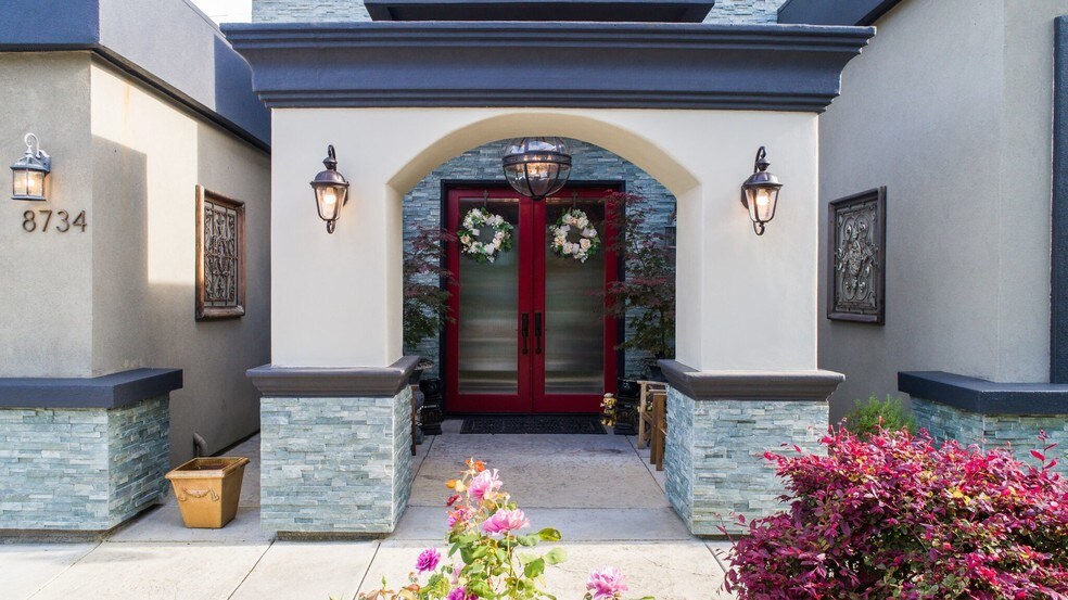 More Photos Of 8734 Sotheby Ct, Fair Oaks Assisted Living For Sale