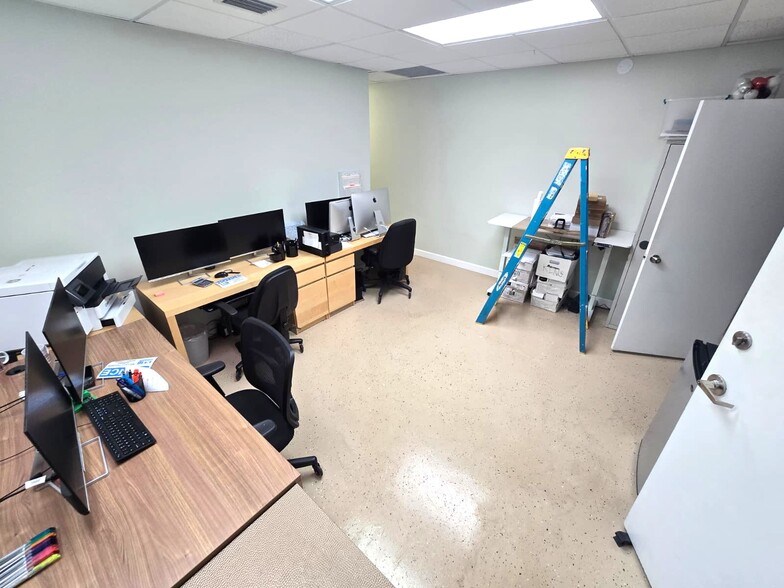 More Photos Of 3660 NW 126th Ave, Coral Springs Warehouse For Sale