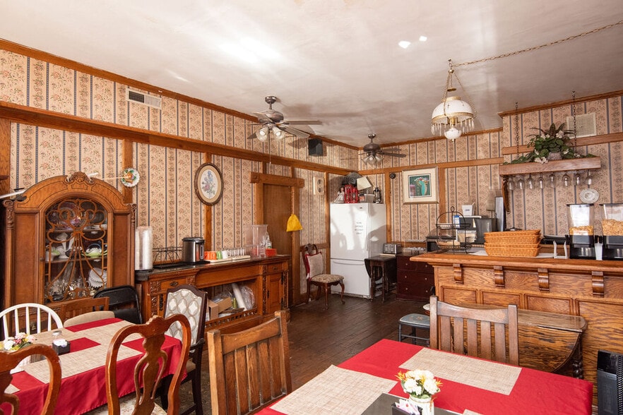 More Photos Of 18239 Main St, Jamestown Hotel For Sale