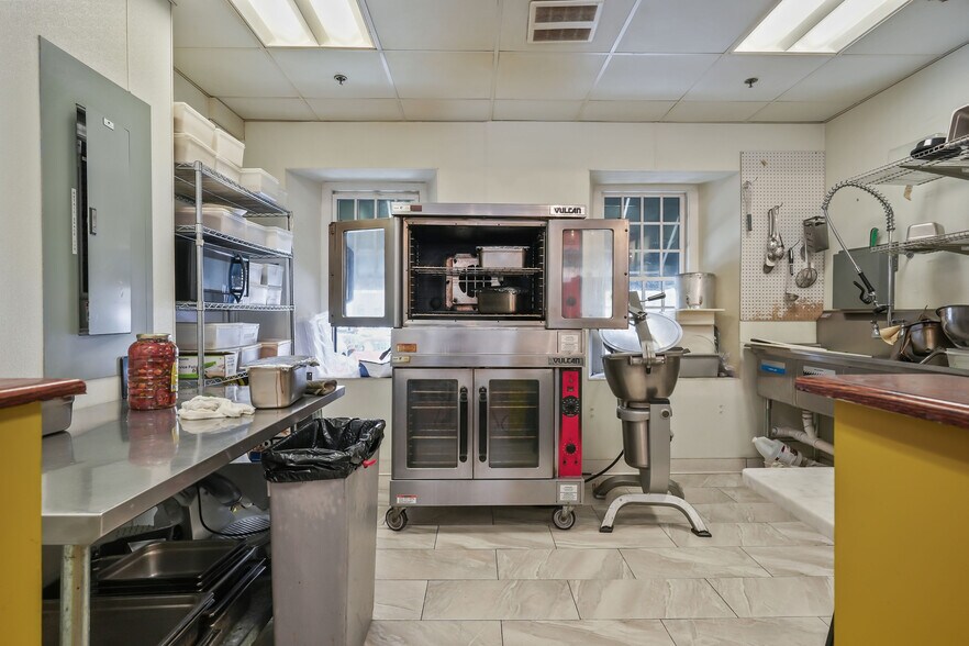 More Photos Of 65 Weybosset St, Providence Apartments For Sale