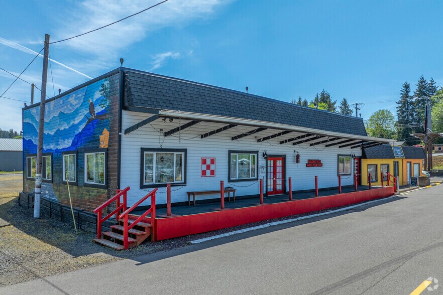 More Photos Of 97 SE Conyers St, Clatskanie General Retail For Sale