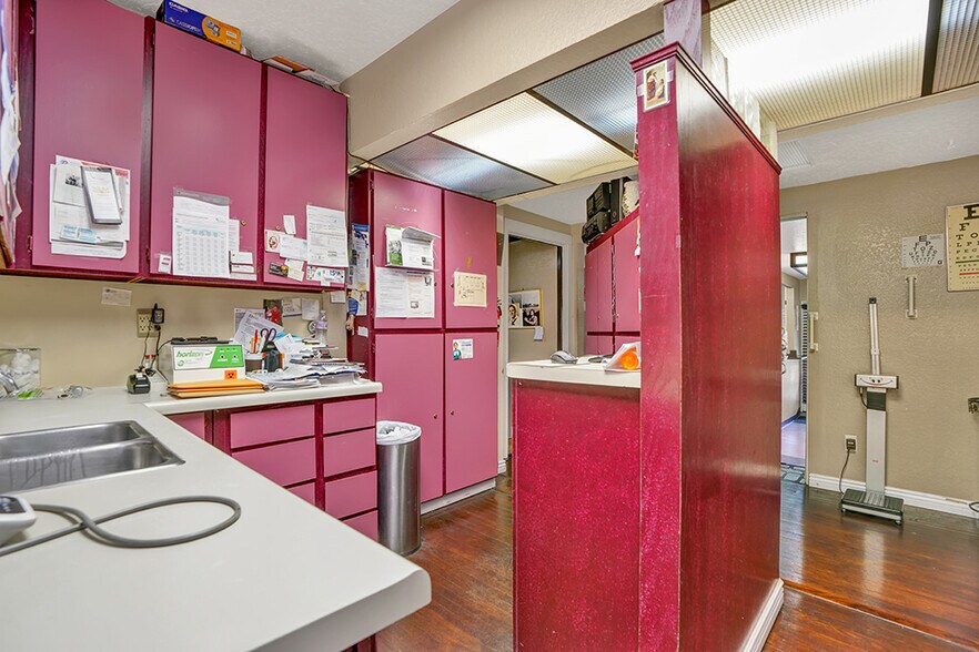 More Photos Of 932 E Chapman Ave, Orange Medical For Sale