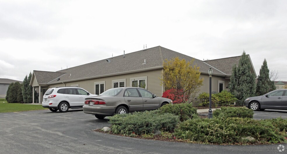 More Photos Of 6220 S 108th St, Hales Corners Office For Lease