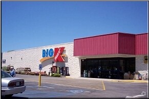 More Photos Of 1355 W Main St, Salem Storefront For Lease