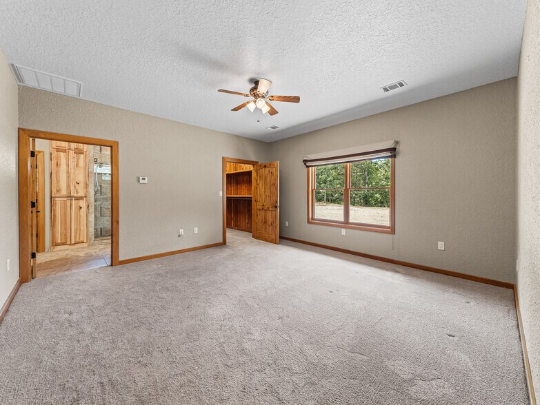 More Photos Of 110 Lizard ln, Story Specialty For Sale