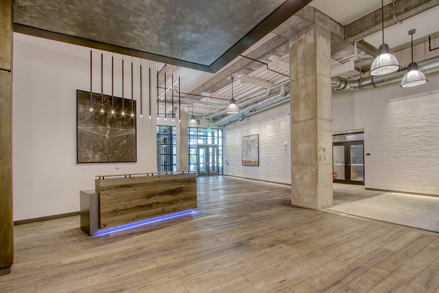 More Photos Of 889 Howell Mill Rd, Atlanta Office For Lease