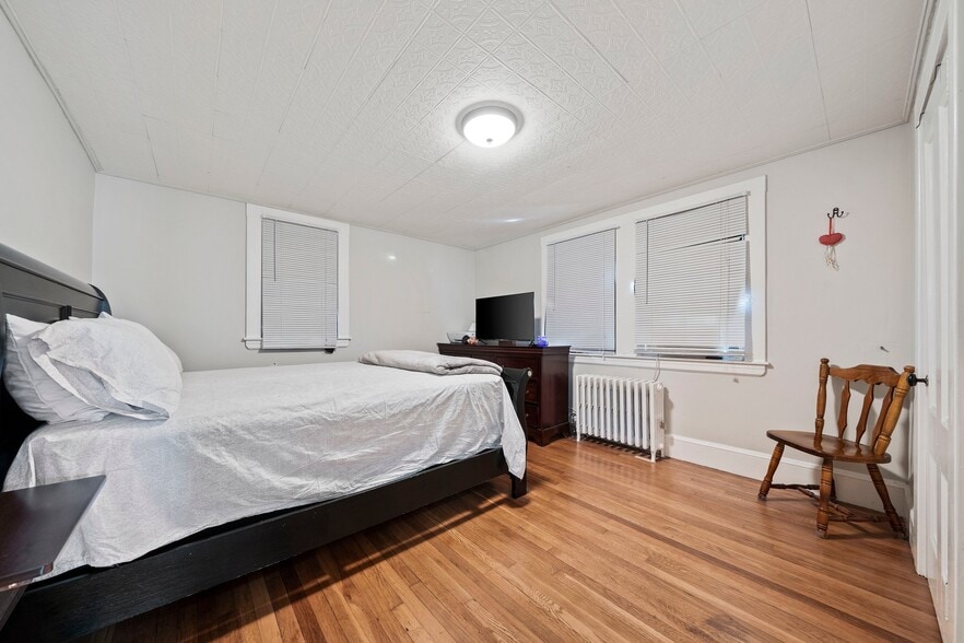 More Photos Of 17 North Ave, Rockland Apartments For Sale