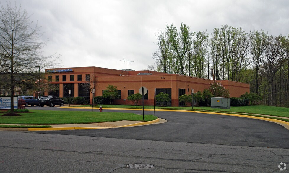 More Photos Of 8261 Willow Oaks Corporate Dr, Fairfax Medical For Sale