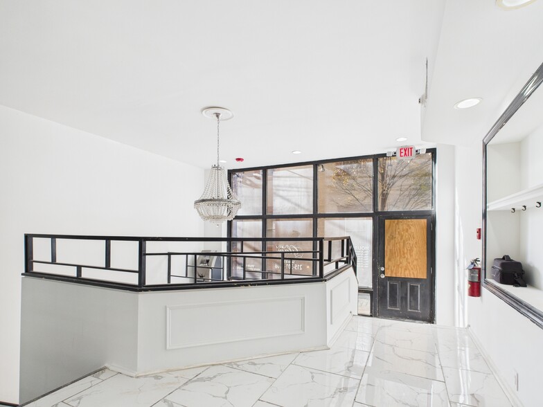 More Photos Of 611 S Orianna St, Philadelphia Storefront Retail Residential For Lease