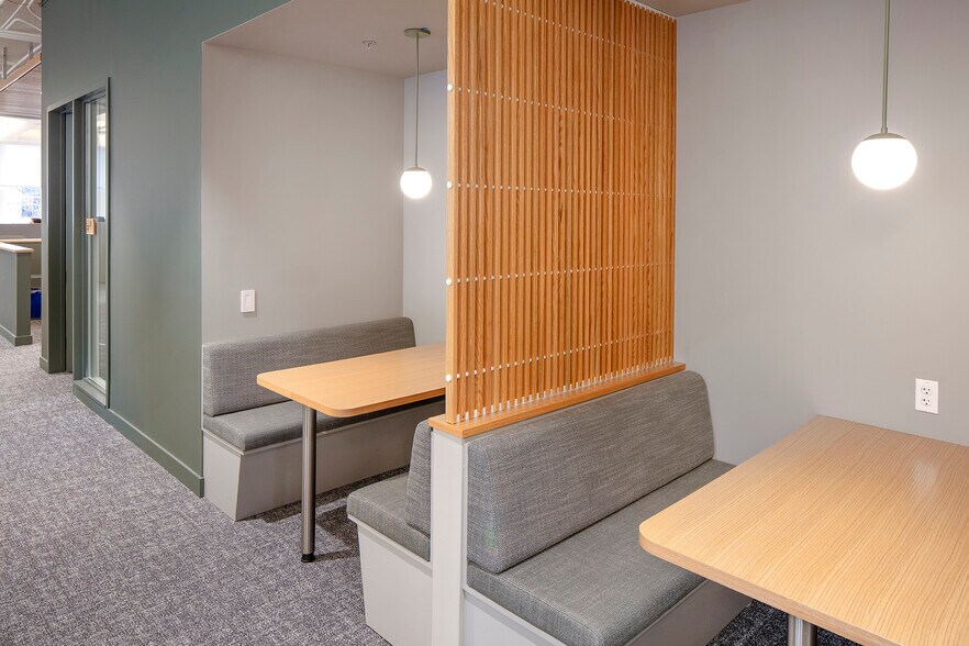 More Photos Of 630 SW 5th Ave, Portland Loft Creative Space For Lease