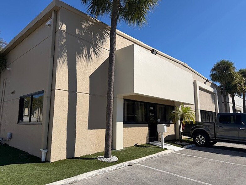 More Photos Of 3474-3476 SW 15th St, Deerfield Beach, Deerfield Beach Warehouse For Sale