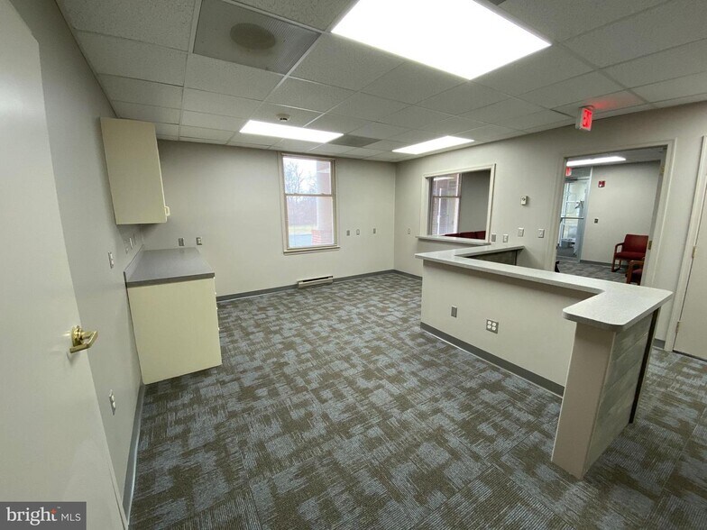 More Photos Of 20311 Lappans Rd, Boonsboro Medical For Sale