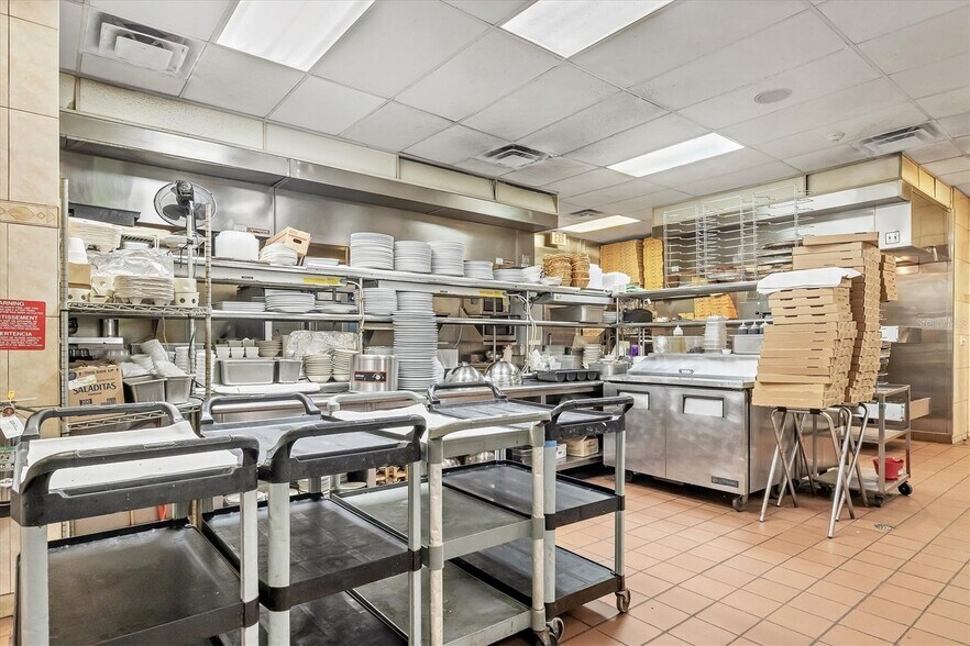 More Photos Of N TAMIAMI TRL NOKOMIS FL 34275, Nokomis General Retail For Sale